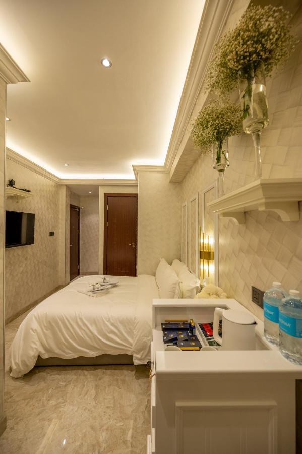 A Residence @ Between Hilton & Cititel Hotel Кота-Кінабалу Екстер'єр фото
